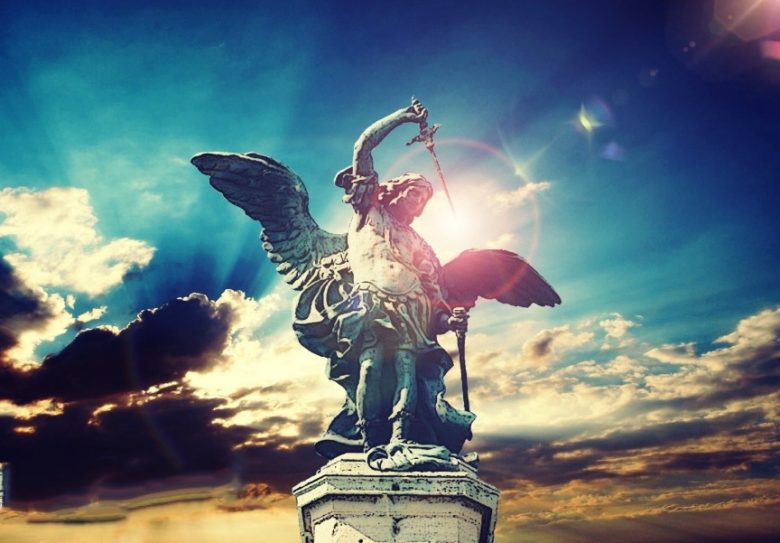 Preghiera del Mantello di Luce (mantello di luce,preghiera,protezione,dio,spirito) La Porta della Luce