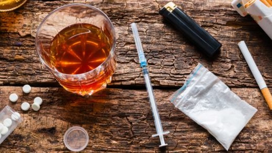 Droghe, alcool ed effetti sul corpo - Channeling (droghe,marijuana,cocaina,oppiacei,coscienza,angeli,channeling,canalizzazione) La Porta della Luce