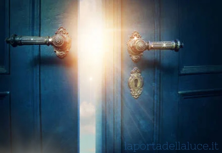 Aiutare ad aiutarsi (Aiutare,Cristo,Risveglio,Anima,Gesù) La Porta della Luce