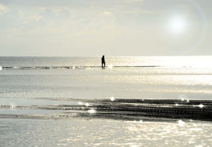 Superare la paura della solitudine e ritrovare la pienezza - Channeling (solitudine,superare,timore,paura,soli,Channeling,angeli,canalizzazione) La Porta della Luce