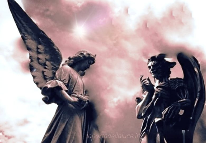 Gli Spiriti dell'ombra - Preghiera per rafforzare l'Angelo custode (ombra,spiriti,angelo,preghiera,custode) La Porta della Luce