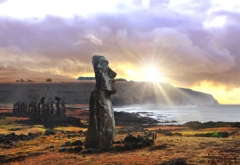 L'evoluzione del regno umano sulla Terra - le razze madri (terra,razze,evoluzione,atlantide,fratellanza bianca,bambini indaco) La Porta della Luce