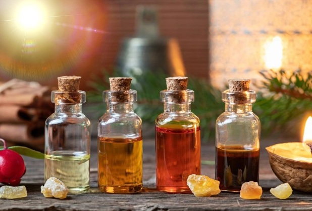 Musiche, colori, profumi e pietre dei 7 Raggi (7 raggi,colori,io sono,chakra,occulti,amuleti) La Porta della Luce