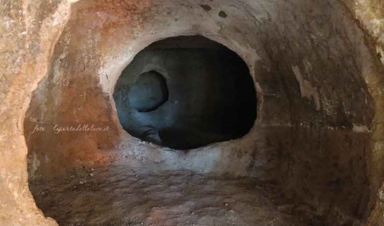 Gli spiriti dell'opposizione - evitare le trappole dell'ombra (spiriti,opposizione,lucifero,arconti,asura,male) La Porta della Luce