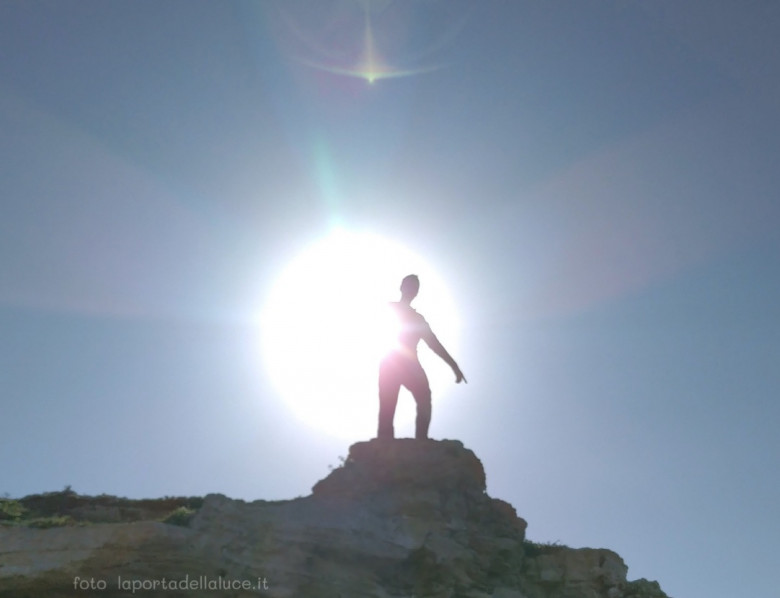 Il passaggio della Terra nella nuova frequenza - incarnare il Sé Superiore (sé superiore,terra,frequenza,arturiani,pleiadiani,guide,atlantide,lemuria) La Porta della Luce