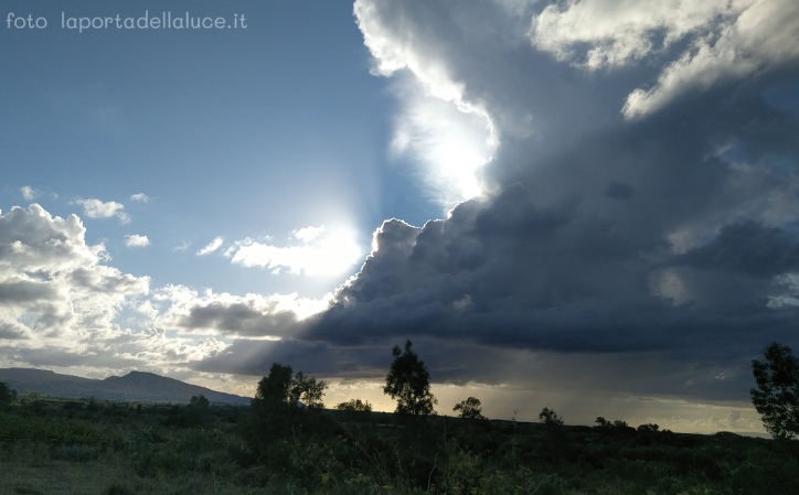 Comunicare con i trapassati - Channeling (trapassati,comunicare,channeling,canalizzazione,angeli,anima,preghiera) La Porta della Luce