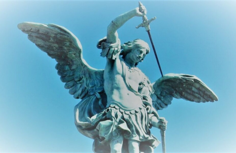 L'Arcangelo Michele e l'Autunno - preghiera (arcangelo michele,autunno,preghiera,equinozio,uriele,raffaele,spada) La Porta della Luce