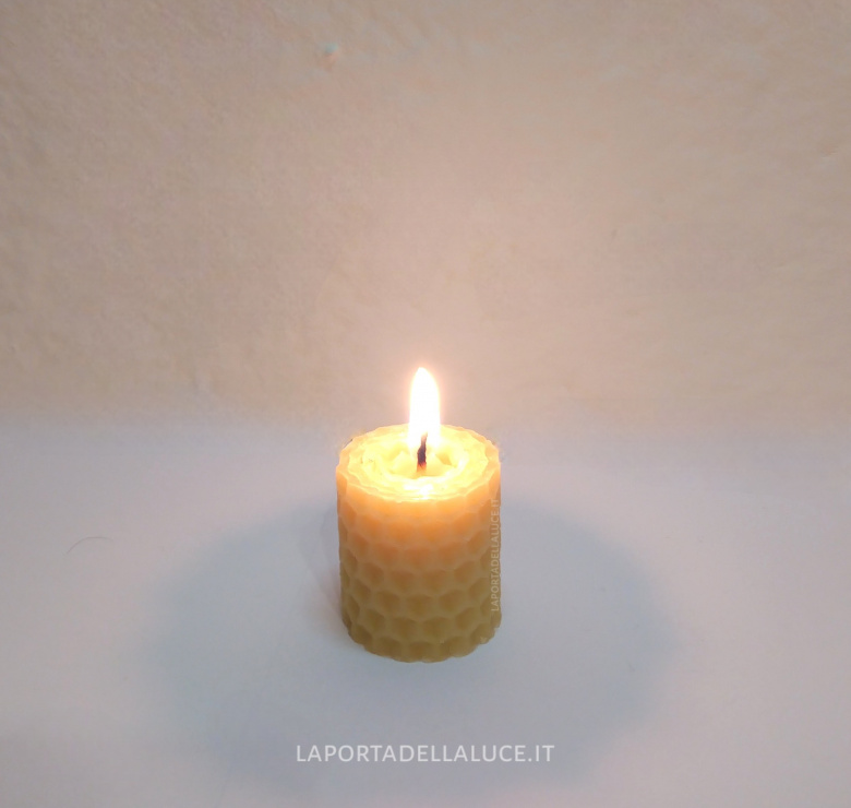 Candele Naturali della Porta della Luce - La Porta della Luce Candele Naturali della Porta della Luce (candele,candele naturali,cera d'api,ecologiche,candele vegetali,soia,candela,yoga,candele benedette,italiane,made in italy,candele profumate,miele,regalo) La Porta della Luce
