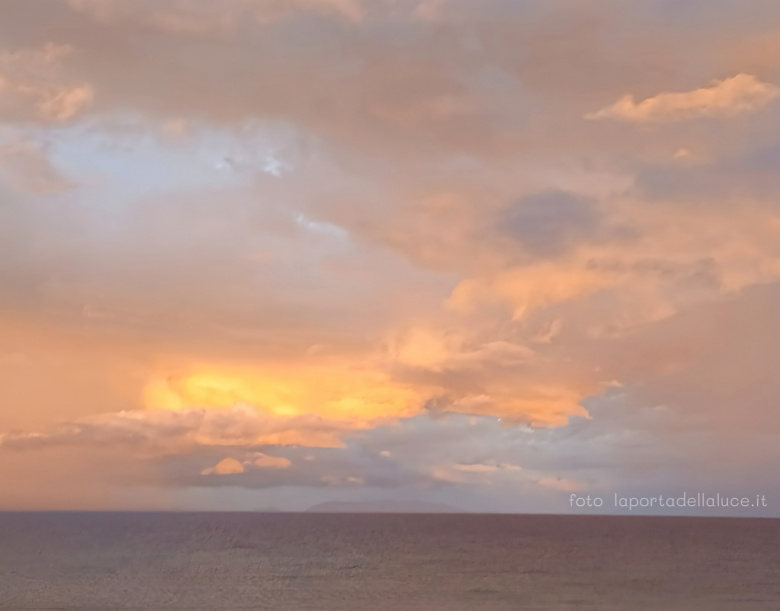 Come portare il Cielo sulla Terra (cielo,terra,portare,divino,maestri,creazione artistica) La Porta della Luce