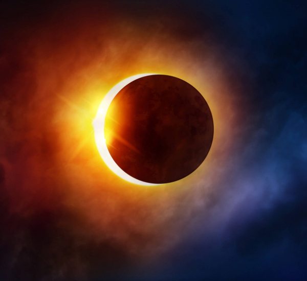 Aggiornamento: l'Eclissi Solare del 12 Agosto (rune,raido,significato,capovolta,amuleto) La Porta della Luce