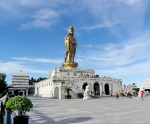 Kwan Yin e il Raggio della Misericordia - pratiche e mantra - La Porta della Luce Kwan Yin e il Raggio della Misericordia - pratiche e mantra (Kwan Yin,Guanyin,mantra,meditazione,tara,lakshmi,saraswati,misericordia) La Porta della Luce