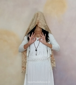 Respirazione del Cuore Unificato per l'Ascensione - pratica - La Porta della Luce Respirazione del Cuore Unificato per l'Ascensione - pratica (cuore,cristico,kriya,ascensione,respirazione,cuore sacro,eclissi,amore incondizionato) La Porta della Luce
